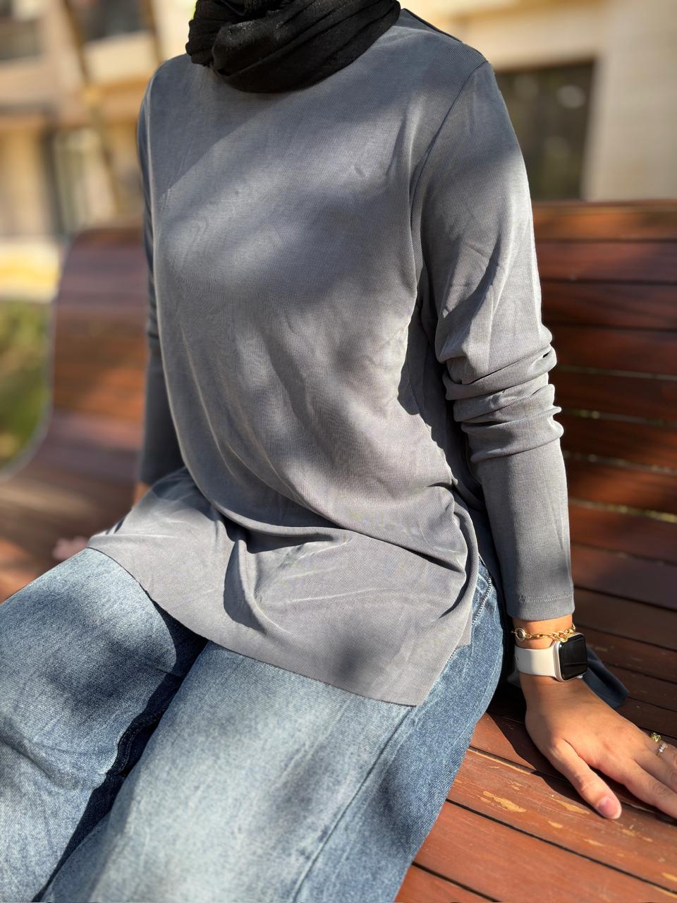 Grey modal top