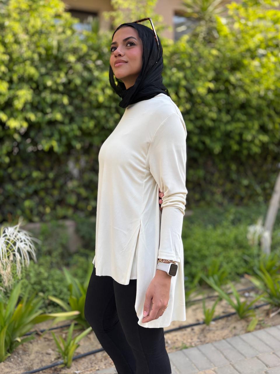 Off white modal top