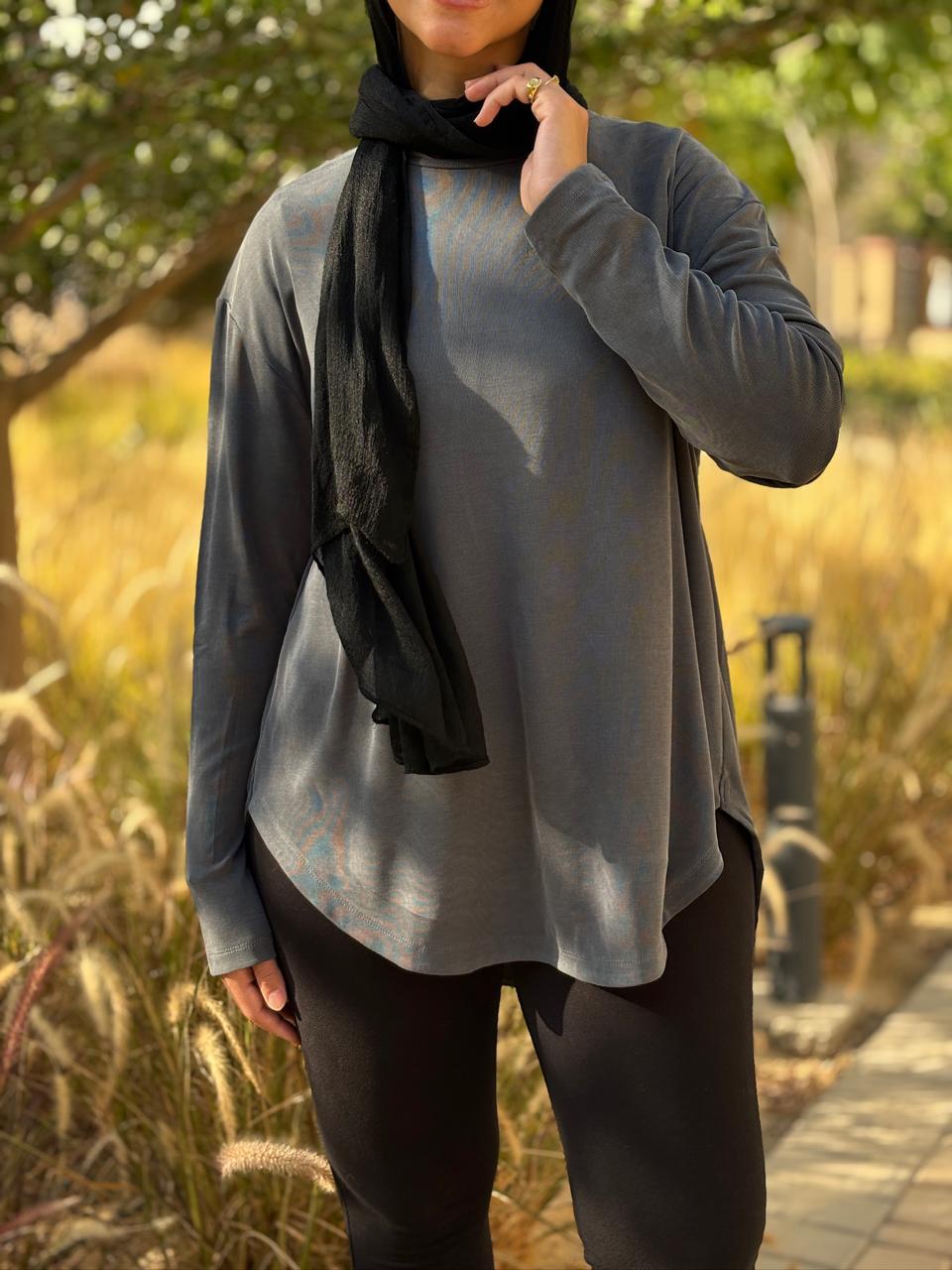 Modal basic top in Grey