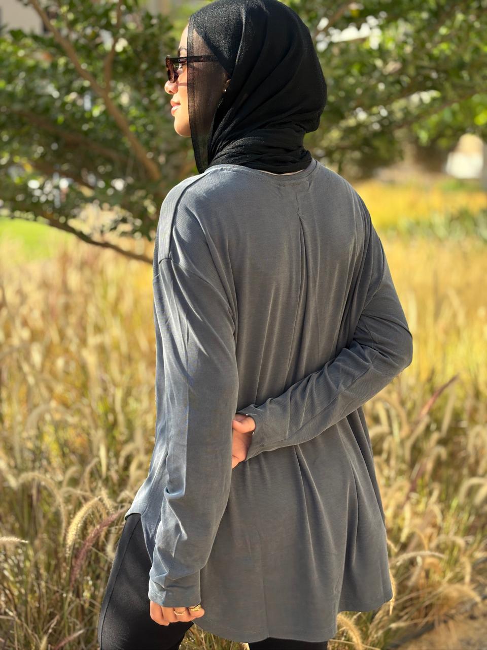 Modal basic top in Grey