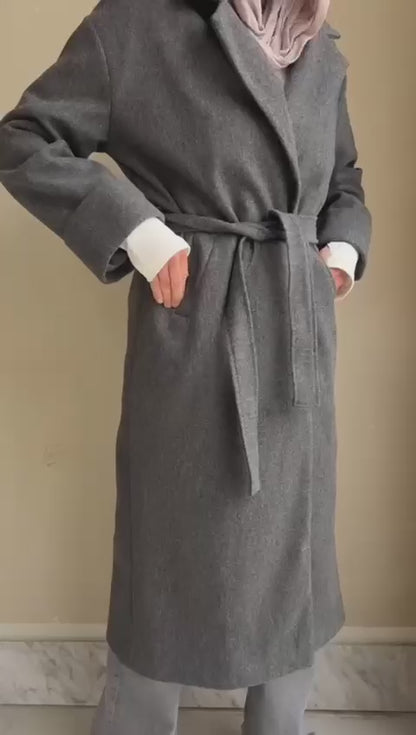 Oversize coat in grey